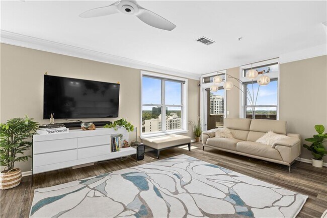 Foto del edificio - 3334 Peachtree Rd NE