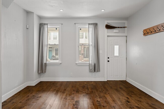 Foto del edificio - 1457 N Corlies St