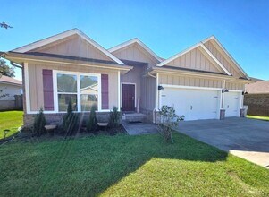Building Photo - 8055 Silver Maple Dr