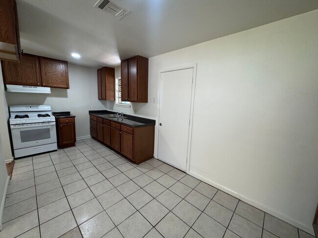 Foto del edificio - North-Shreveport Home Move-In Ready
