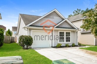 Building Photo - 4957 Trump St
