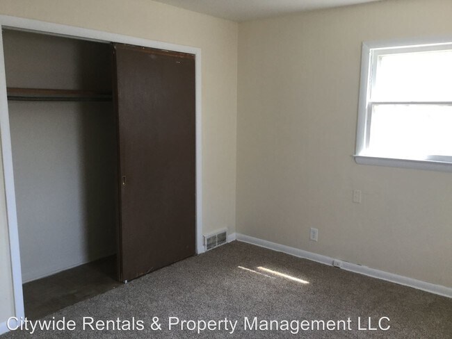 Primary Photo - 6744 N 58th St