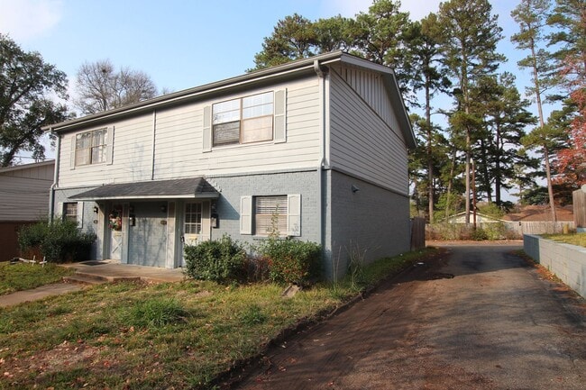 Building Photo - Delmar Dr. 2514/2516