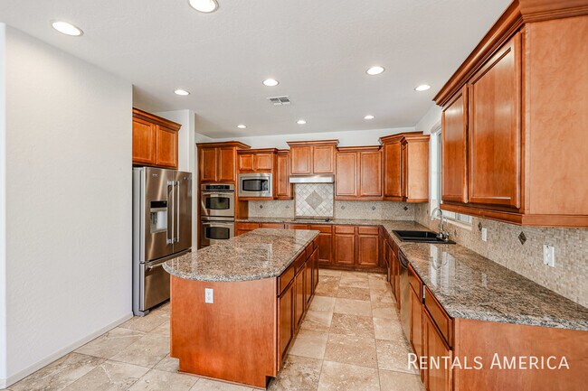 Foto del edificio - 3966 E Crest Ln