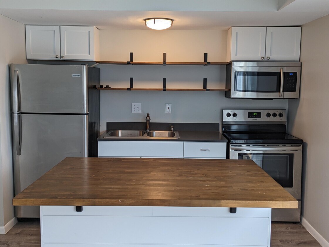 Foto principal - 3622 Kenbrooke Ct