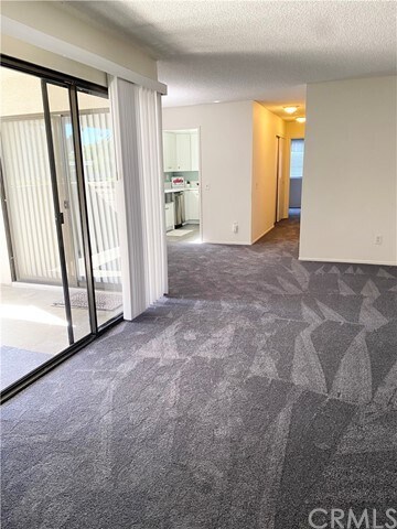 Foto del edificio - 8633 Portola Ct