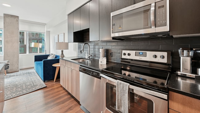 Building Photo - Sentral Union Station