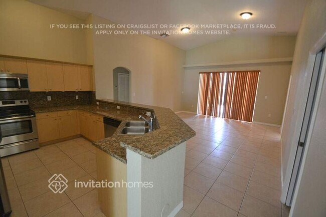 Foto del edificio - 16112 SW 63rd Ter