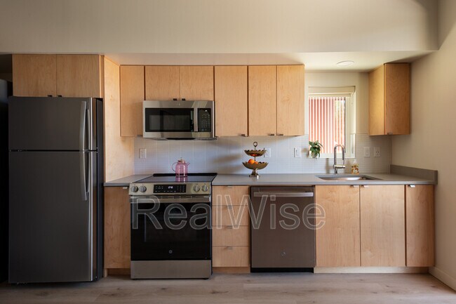 Foto del edificio - 1260 Quincy St