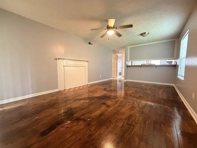 Building Photo - 125 Cumberland Ct