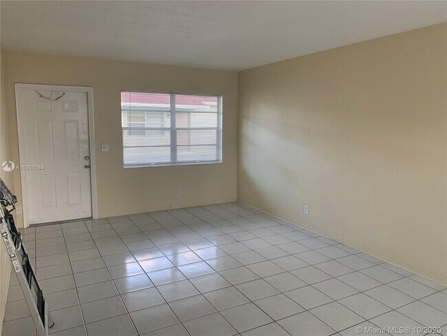 Foto del edificio - 2220 Pierce St