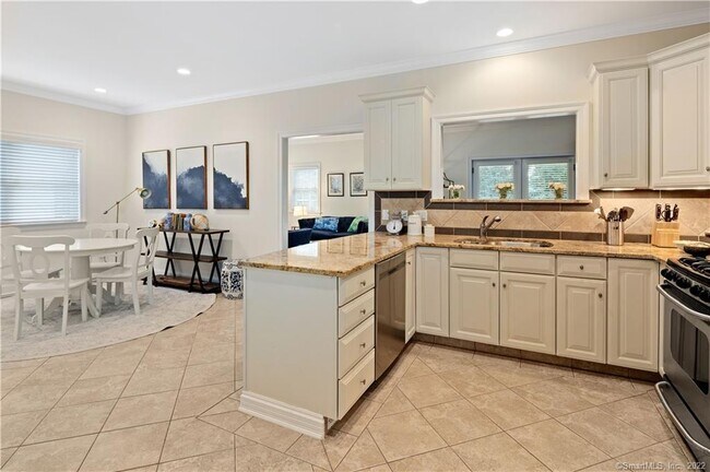 Building Photo - 34 Windy Knolls
