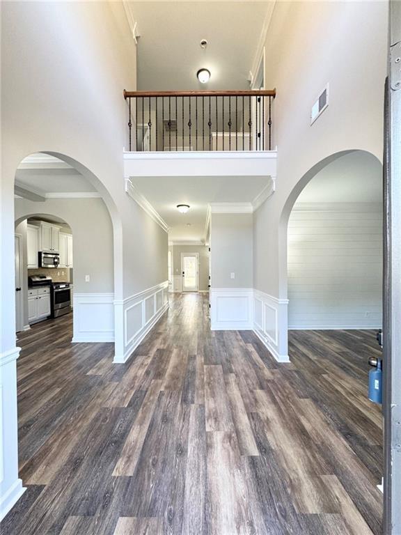 Foto del edificio - 6135 Stillwood Ln