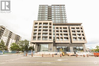 Building Photo - 86-786 Dundas St E