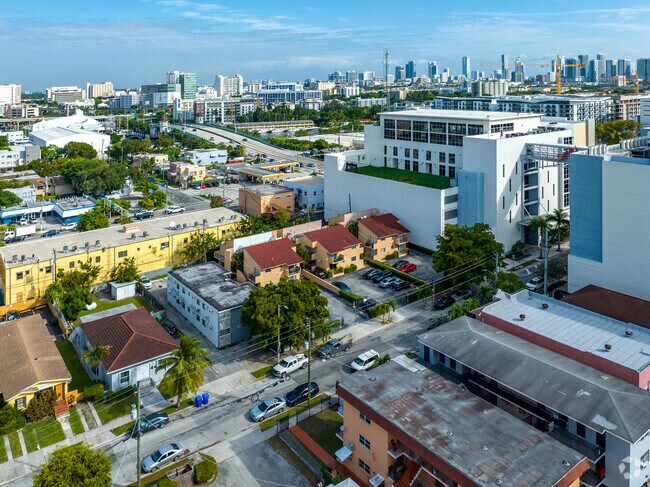 1229-1241 NW 6th St Miami, FL 33125 - 1229-1241 NW 6th St