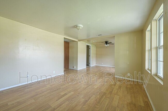 Foto del edificio - 2312 SE 11th St