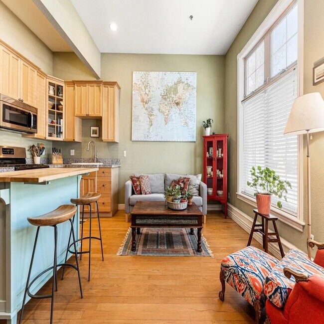 Foto del edificio - 800 E 18th Ave