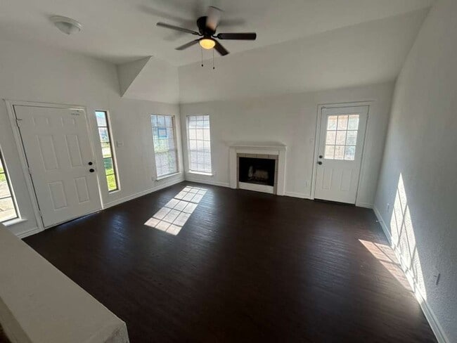 Foto del edificio - 2805 Spanish Bay Ln