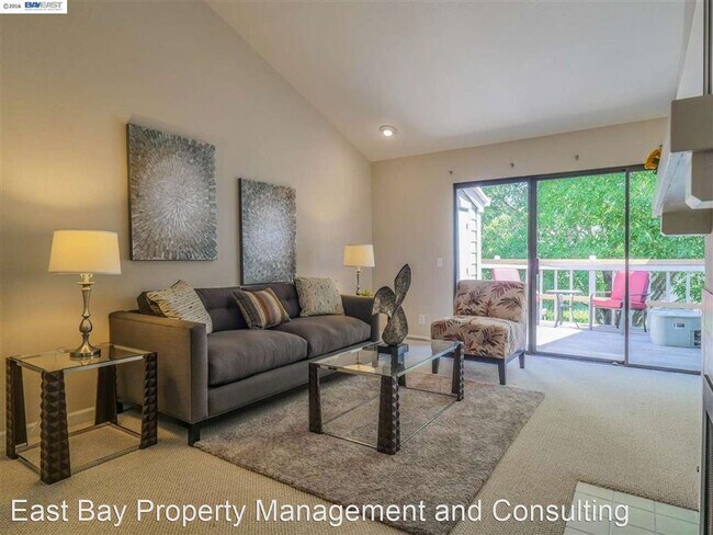 Foto del edificio - 2 br, 2 bath House - 3518 Knollwood Ter. #204