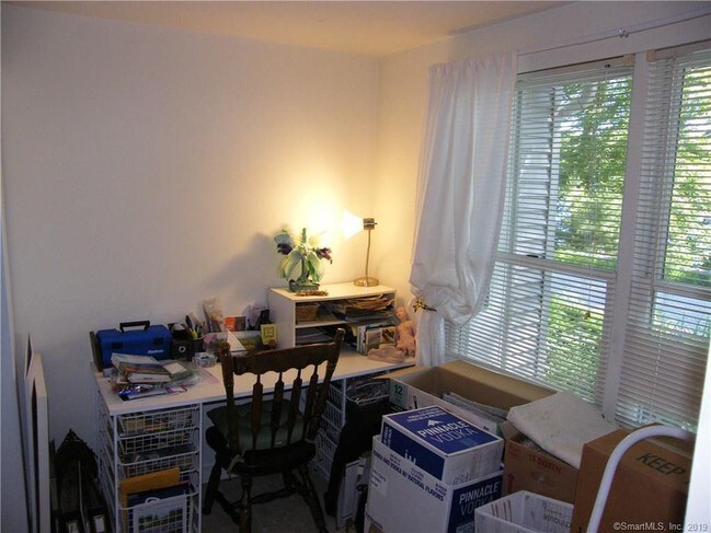 40 Tower Hill Lake Rd Deep River, CT 06417 - Alquileres en Deep River