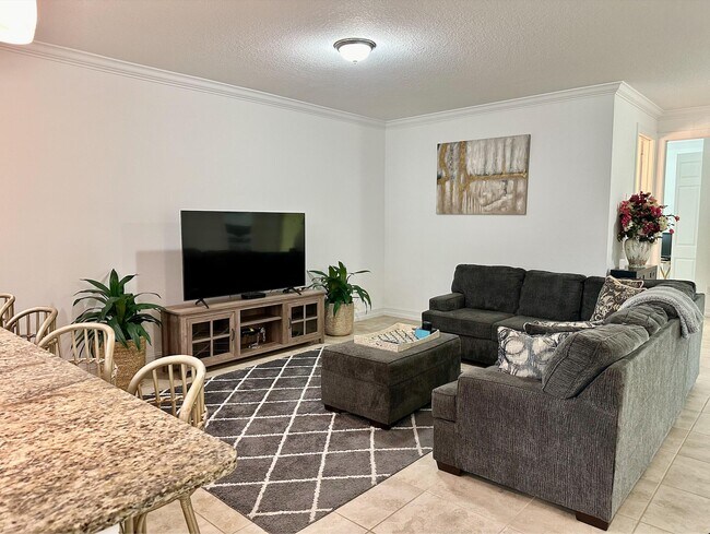 Foto del edificio - 6112 NW Cullen Way