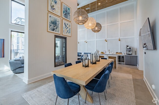 Clubhouse - Lively Grande Dunes