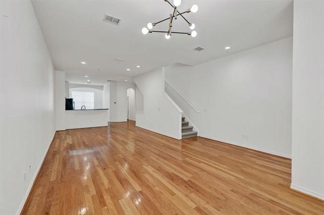 Foto del edificio - 4315 Holland Ave