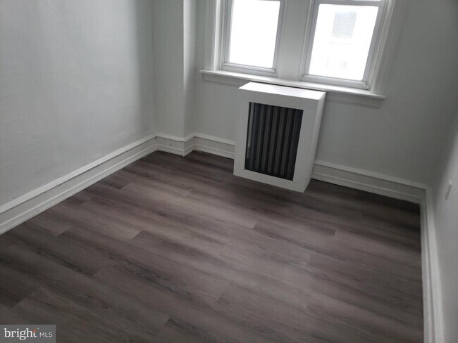 Foto del edificio - 205 Berbro Ave