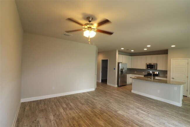 Foto del edificio - 9409 Margaret Jewel Ln