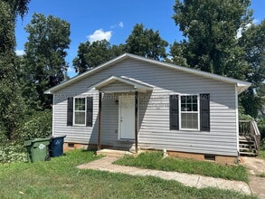 Building Photo - 836 Lane St