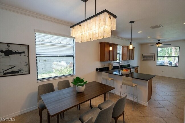 Foto del edificio - 2769 Via Piazza Loop