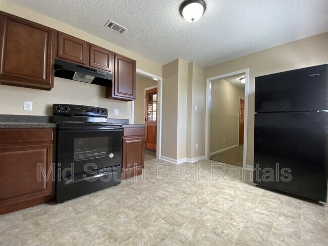 Building Photo - 416 Sierra Madre Dr