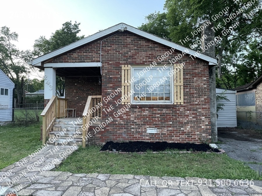 Photo - 243 Wiley St-