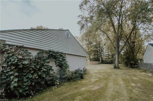 Foto del edificio - 239 Kempton Dr