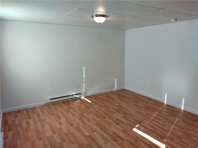 Building Photo - 53 St Germaine Ct