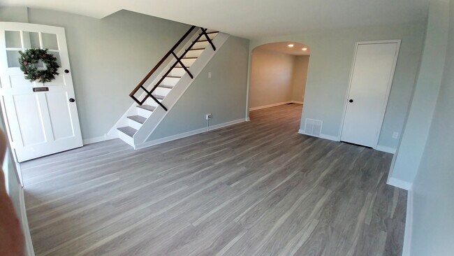 Open floor plan living, dining and kitchen - 272 S Spring Garden St