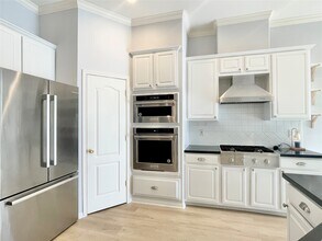 Building Photo - 1150 Sienna Hill Dr