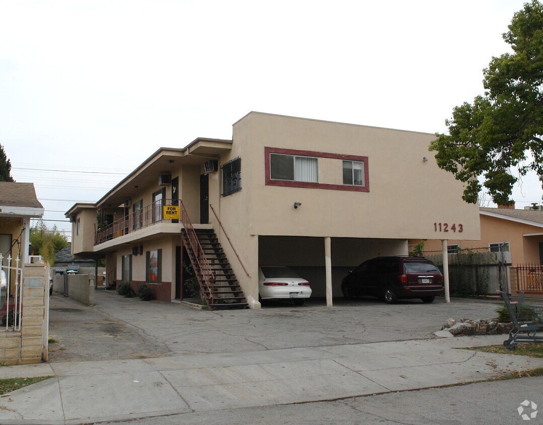 Building Photo - 11243 Tiara St