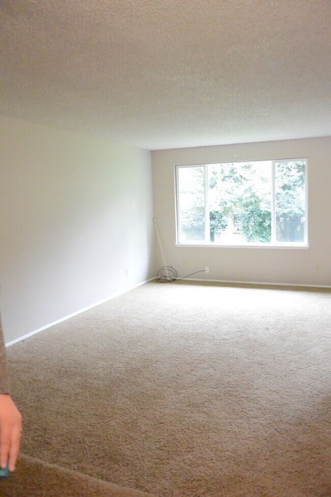 Foto del edificio - 1307 NW 119th St