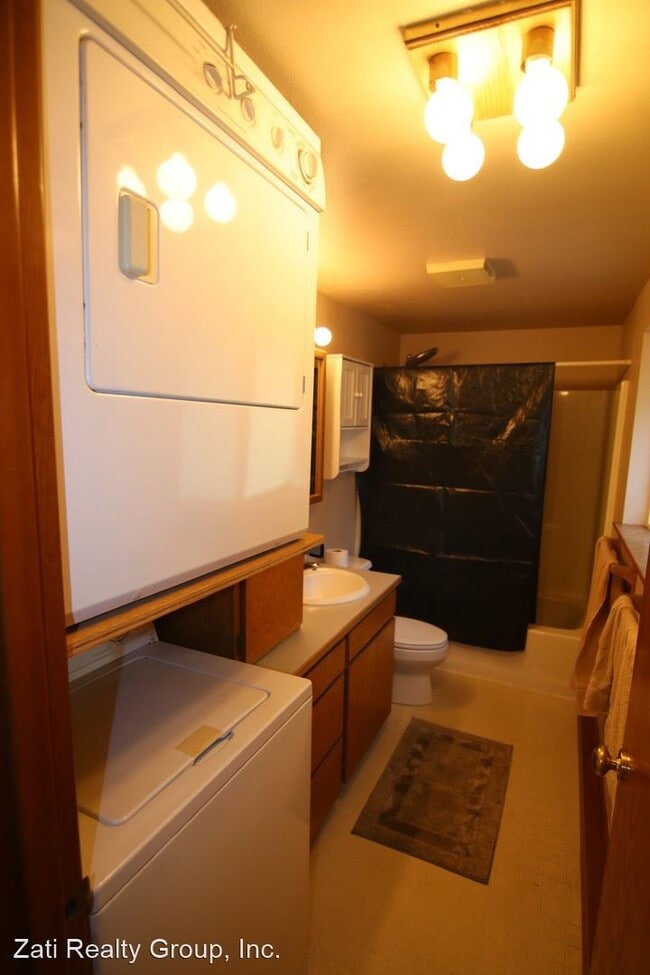 Building Photo - 2 br, 1 bath House - 12709 State Ave
