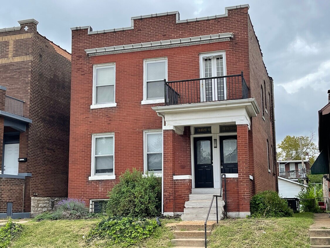 3629 S Spring Ave Unit 1, Saint Louis, MO 63116 Rentals in Saint Louis