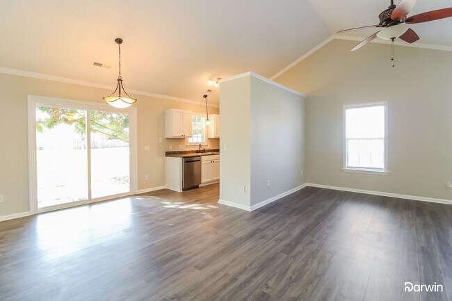 Foto del edificio - 3999 Pineneedle Drive, Greensboro, NC 27405