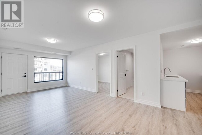 Building Photo - 3320 Stella Crescent