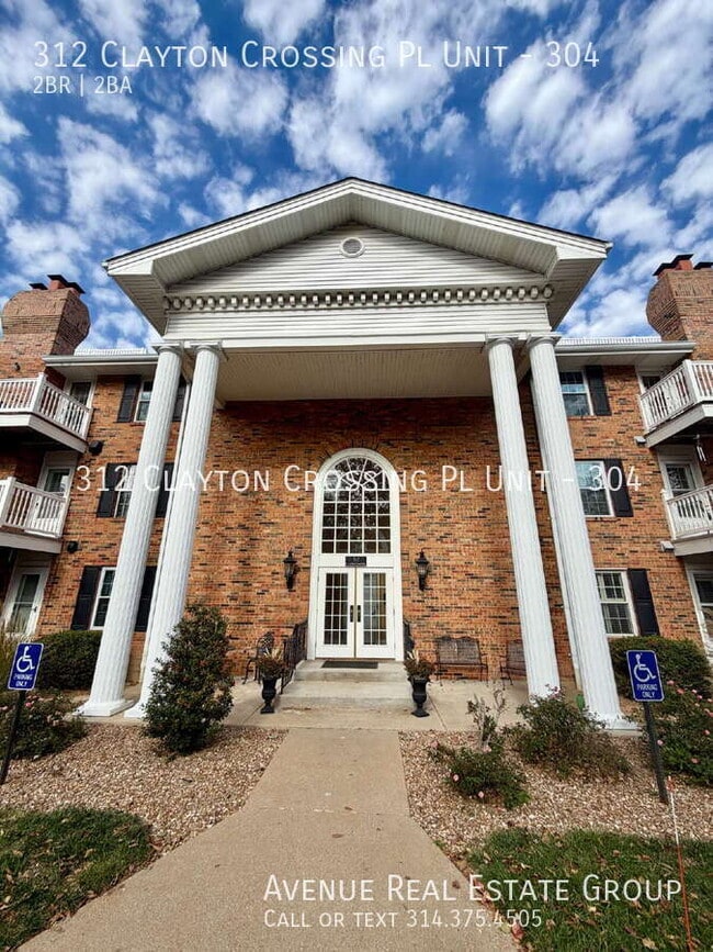 Building Photo - 312 Clayton Xing Pl