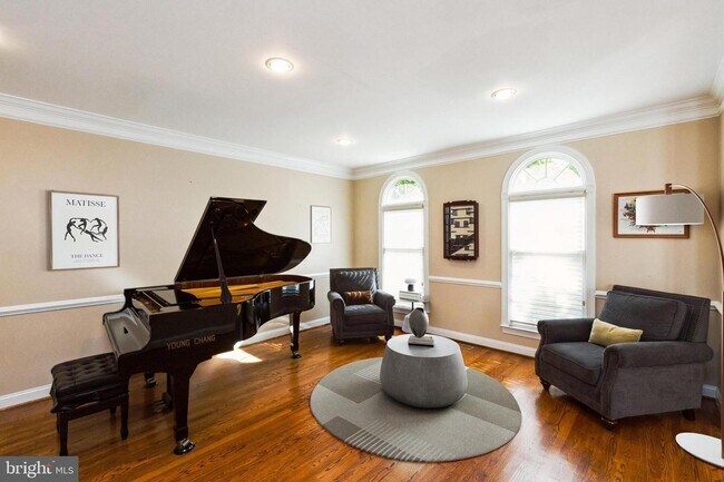 Foto del edificio - 10418 Willow Crest Ct