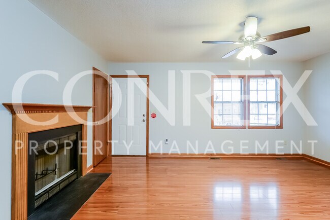 Building Photo - Beautiful 3 Bedroom!