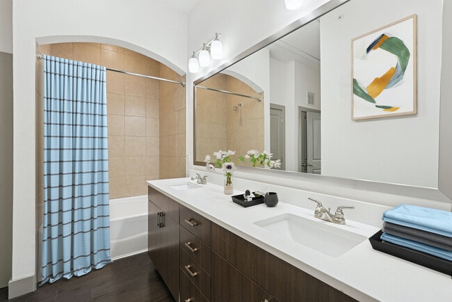 Foto del edificio - Creekside at Crabtree