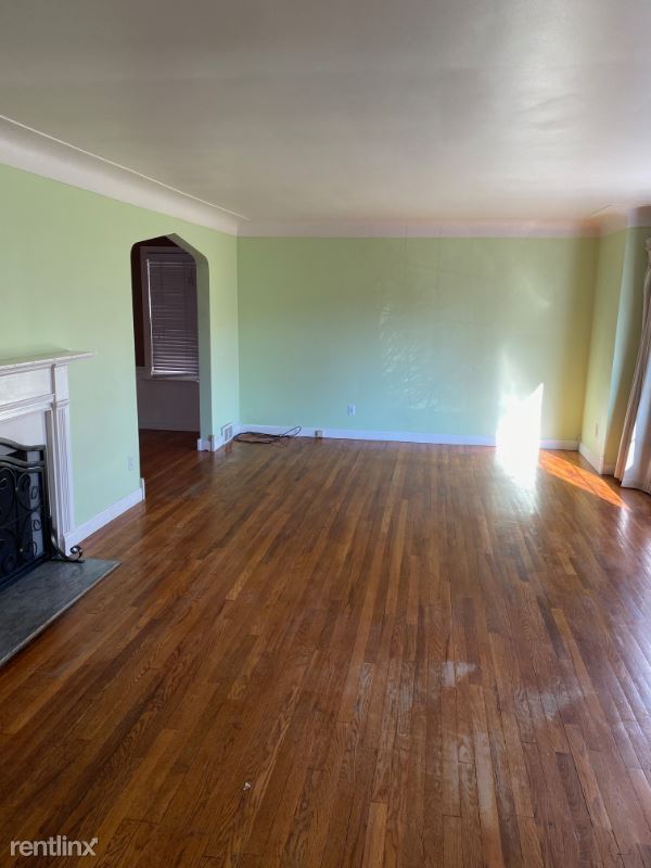 Building Photo - 3 br, 1.5 bath House - 4473 Groveland Rd