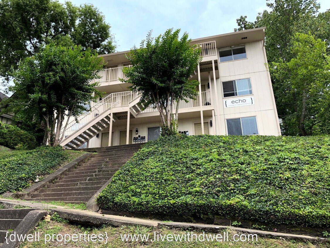 Primary Photo - 2511 Caldwell Ave S