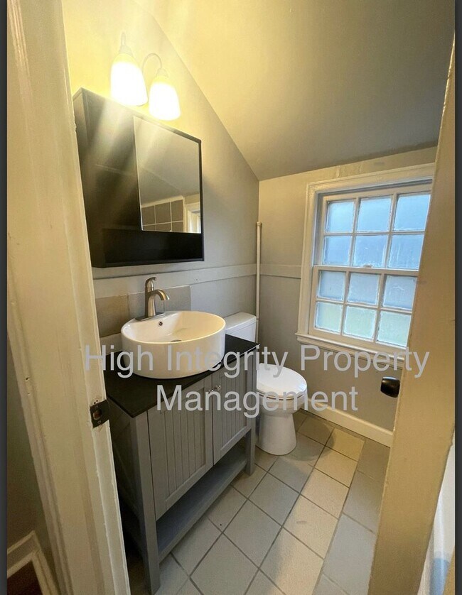 Foto del edificio - 822 Adams St